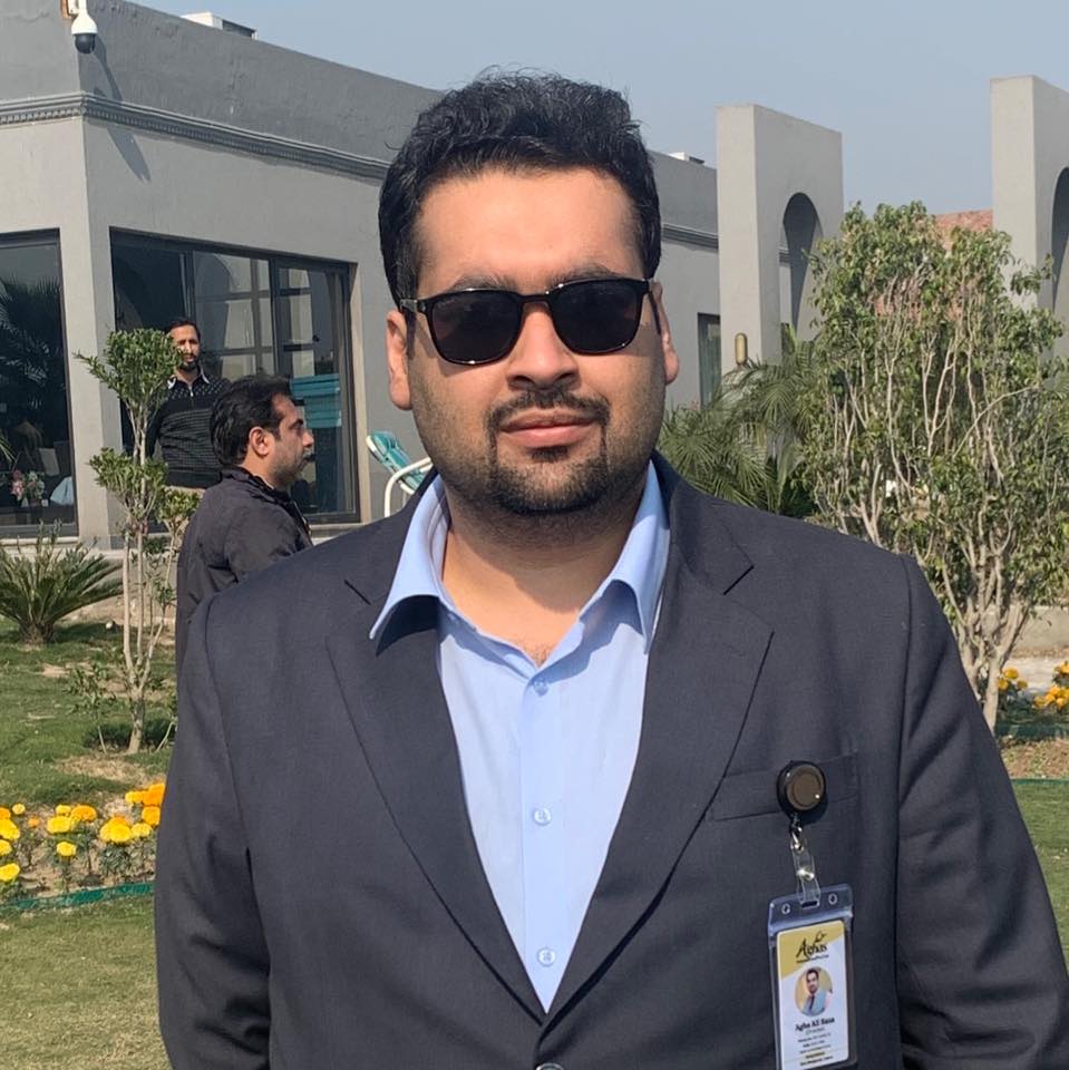 Ali R. - Lahore